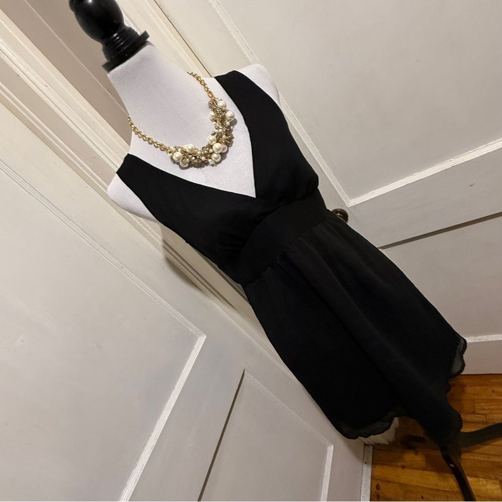Forever 21 Elegant Black Sleeveless Dress women's medium